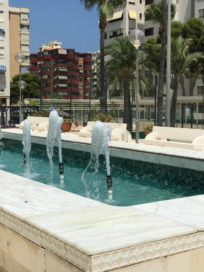 Playa Dos Avenidas Alicante Exterior photo